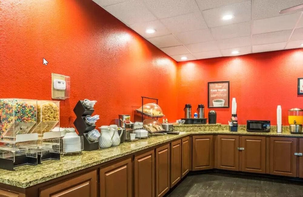 Econo Lodge Birmingham Hoover Eksteriør bilde