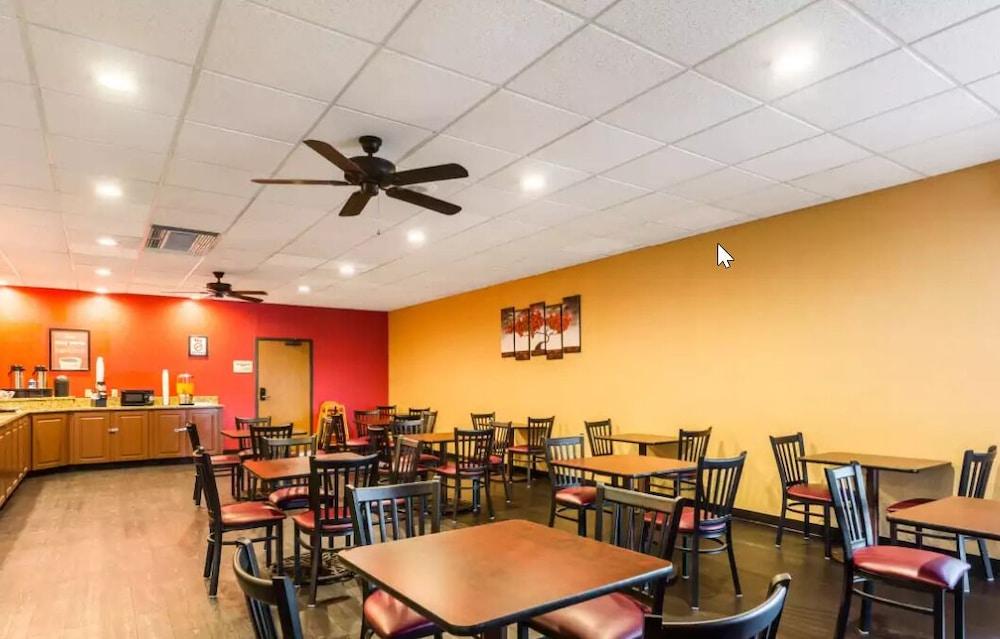 Econo Lodge Birmingham Hoover Eksteriør bilde
