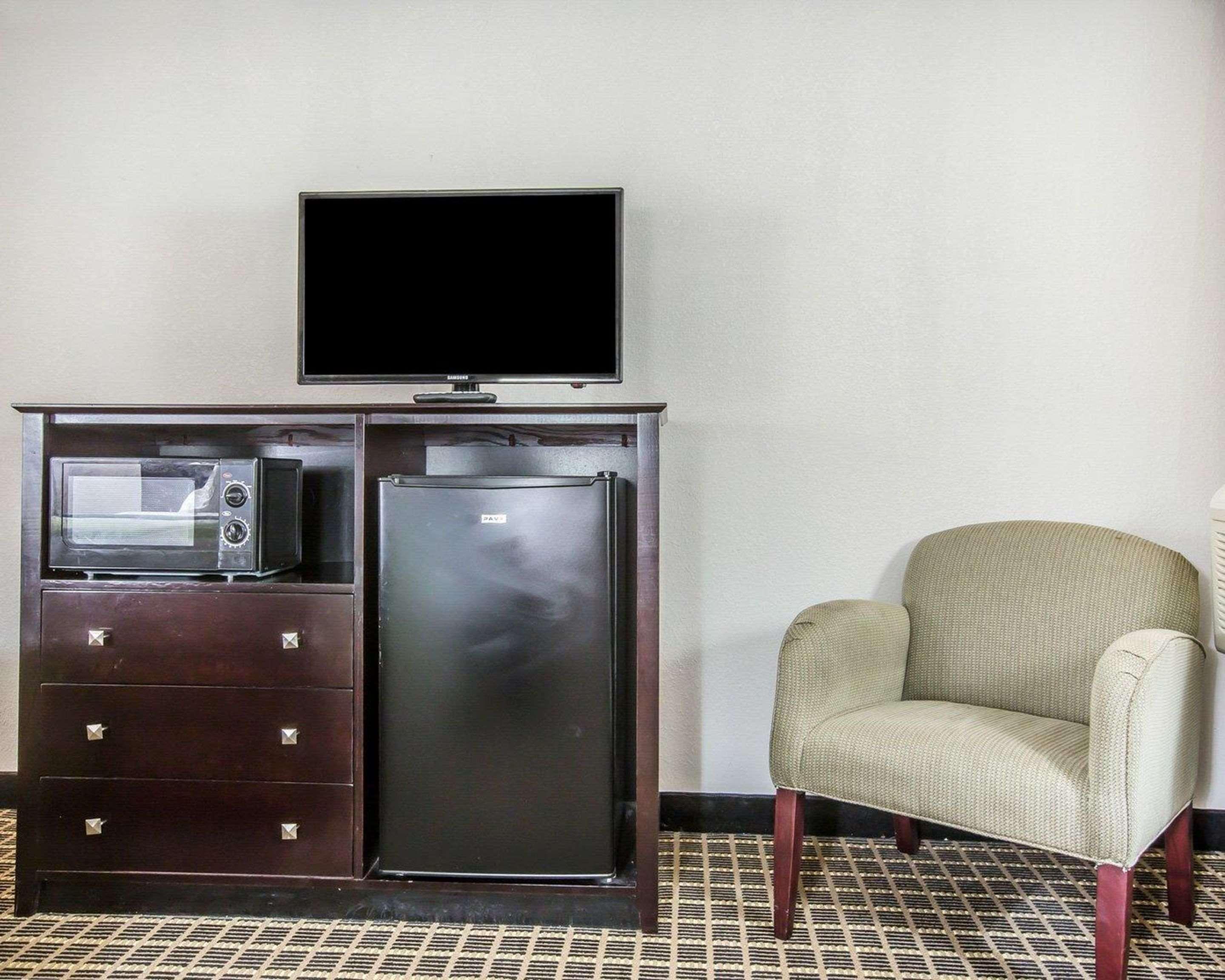 Econo Lodge Birmingham Hoover Eksteriør bilde