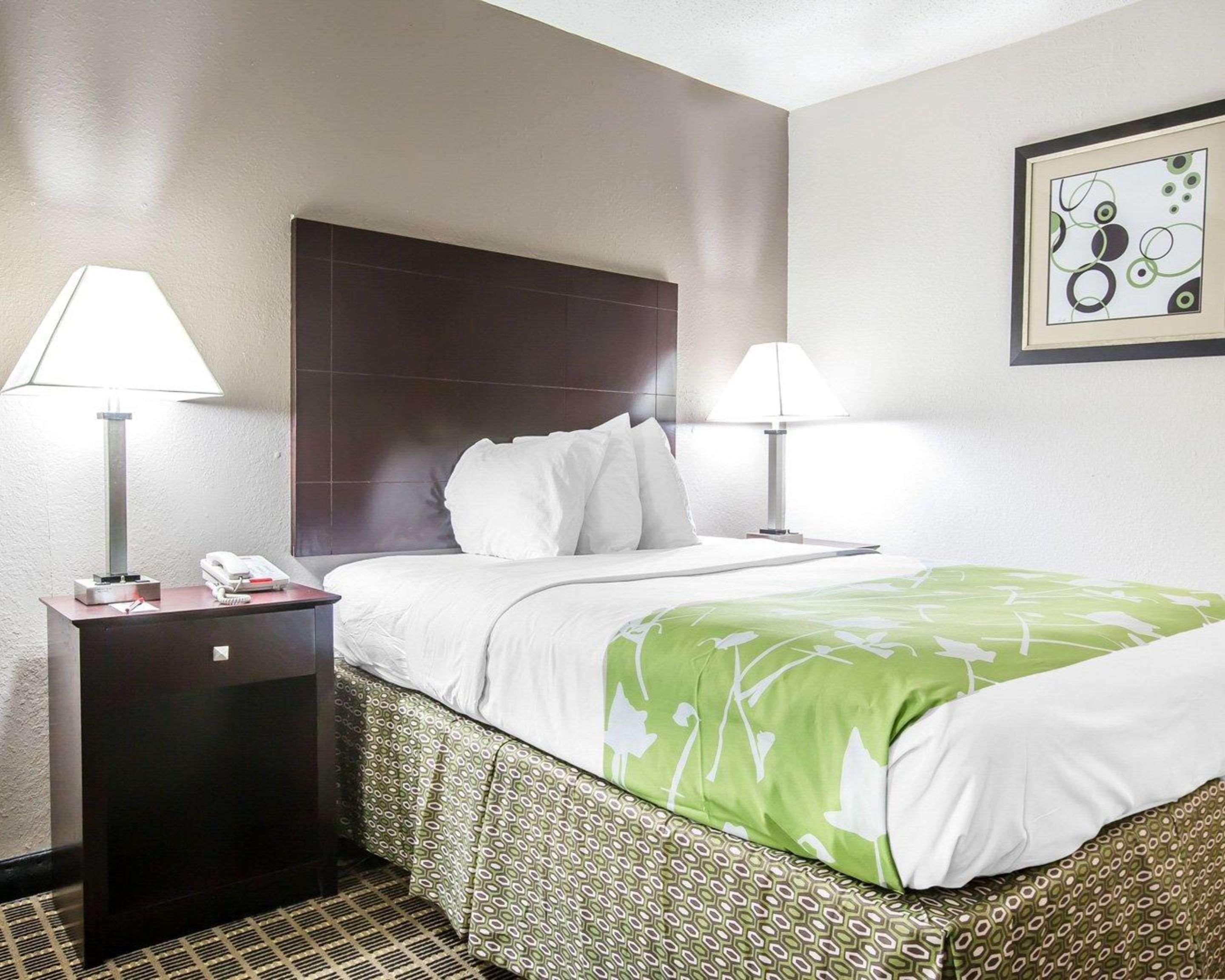 Econo Lodge Birmingham Hoover Eksteriør bilde